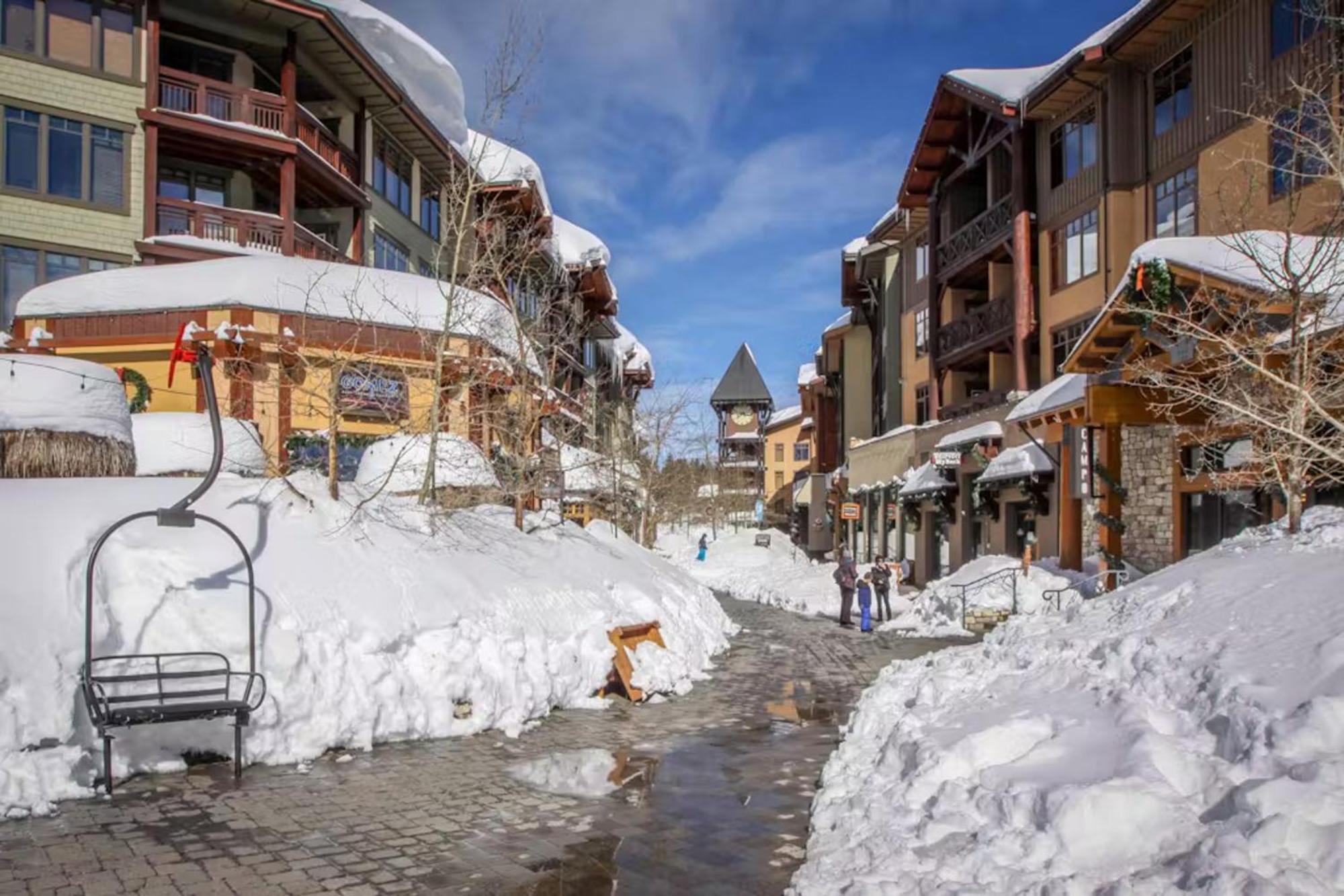 Chamonix 100 Apartment แมมมอธ เลกส์ ภายนอก รูปภาพ