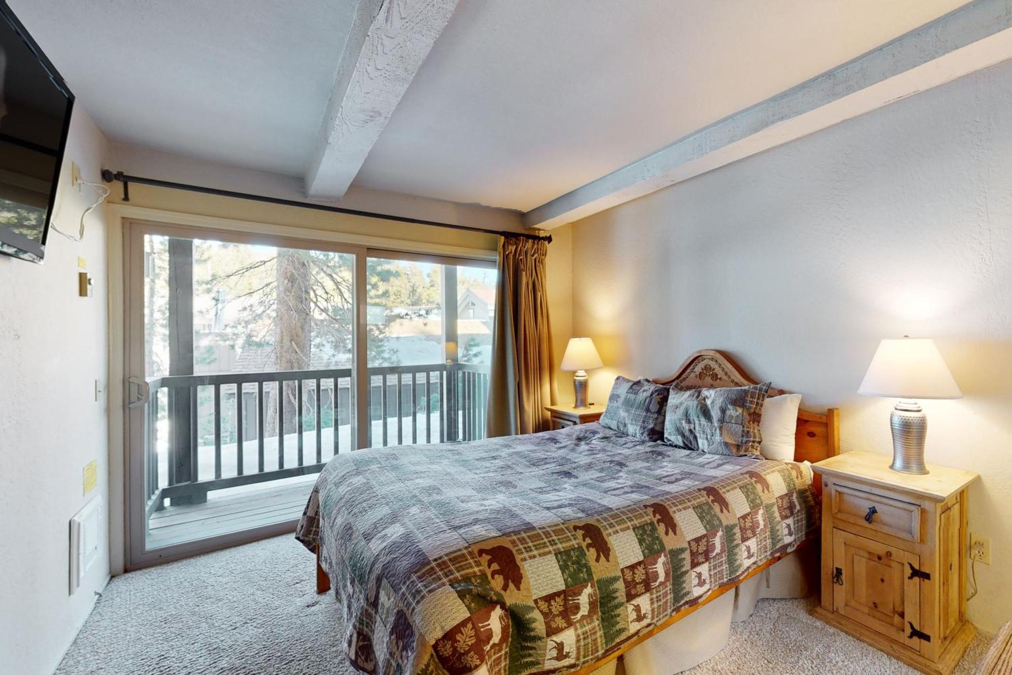Chamonix 100 Apartment แมมมอธ เลกส์ ภายนอก รูปภาพ