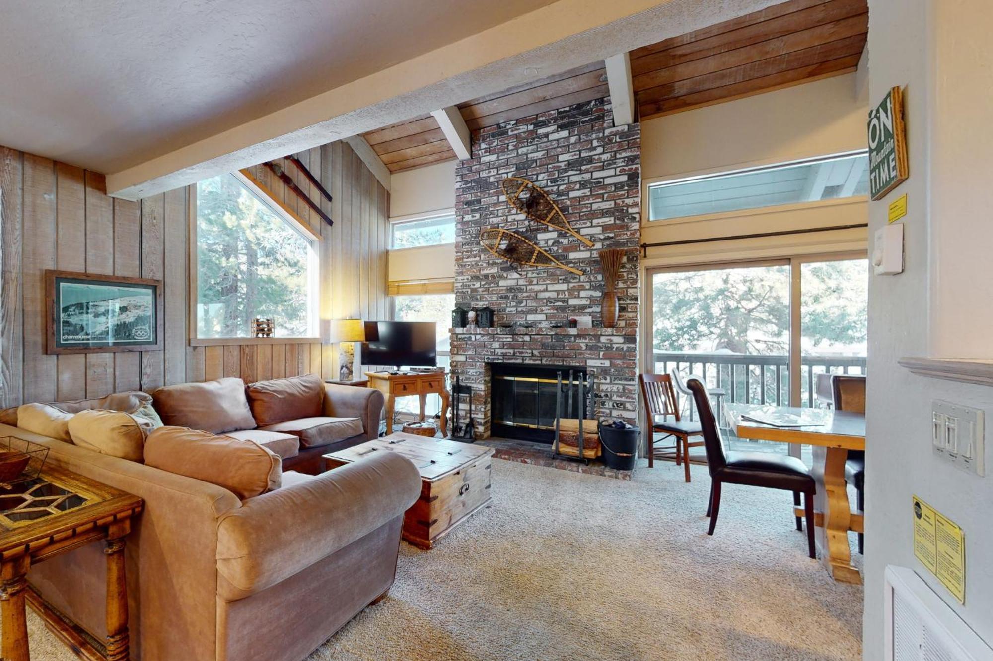 Chamonix 100 Apartment แมมมอธ เลกส์ ภายนอก รูปภาพ